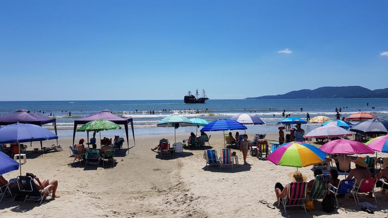 Apto Em Predio Frente Ao Mar, Meia Praia Itapema, Linda Vista, 3 Dormitorios Eksteriør bilde